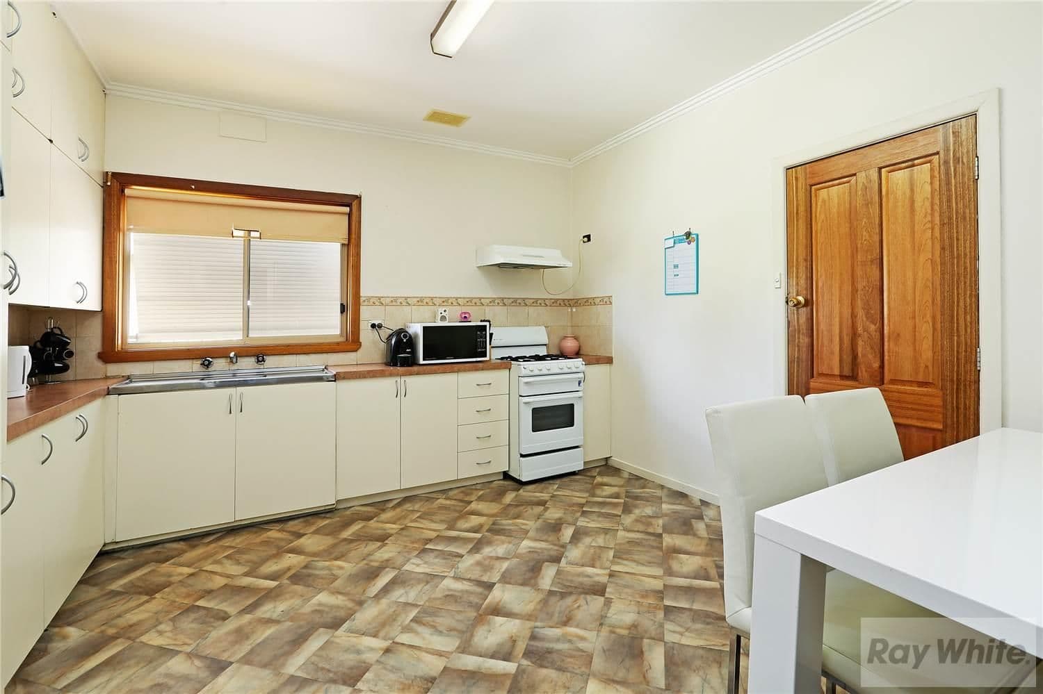 19 Darling Street, Fairfield, Fairfield - Thumbnail 3