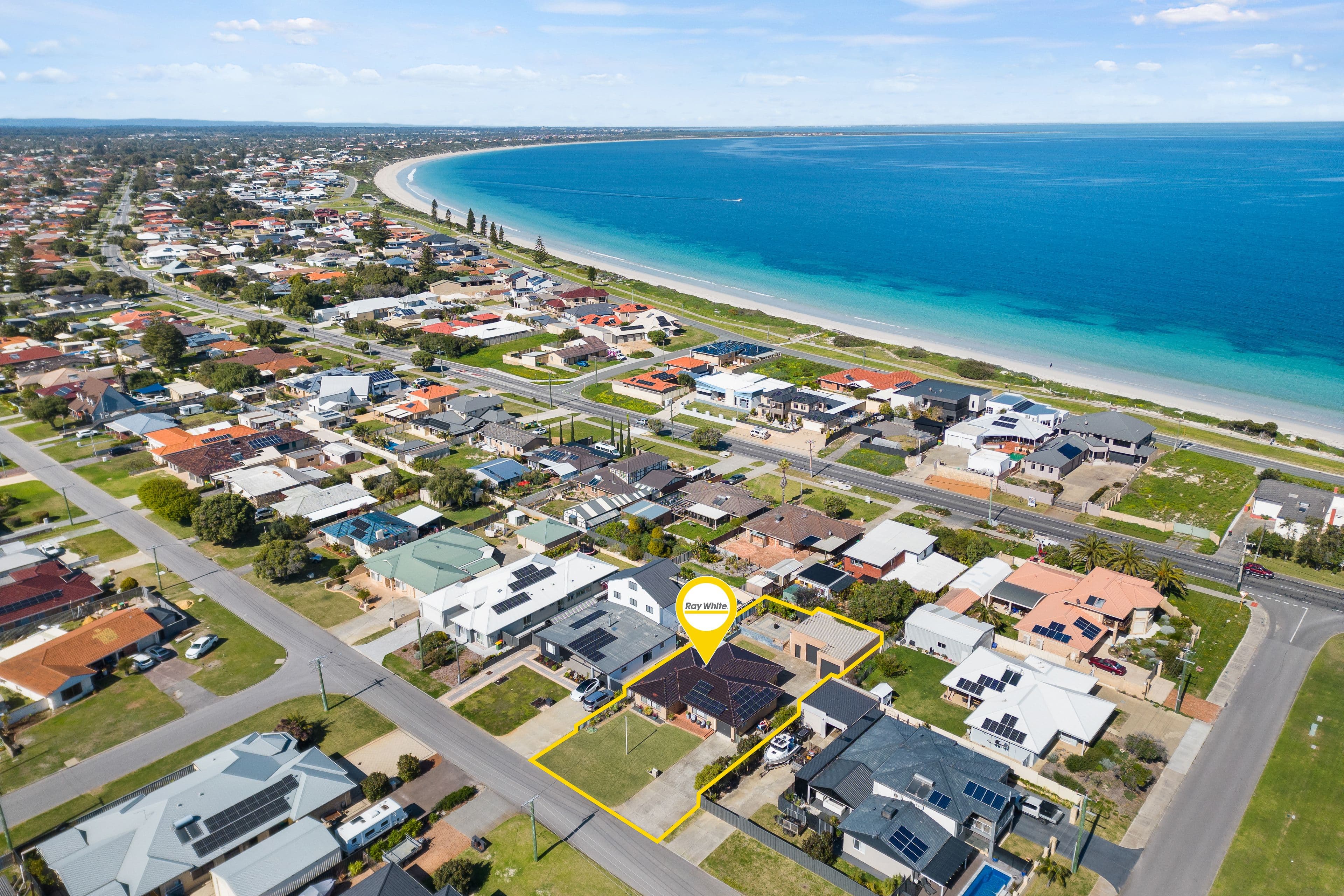 3 EDGEWATER Road, Safety Bay WA 6169, Safety Bay - Thumbnail 5