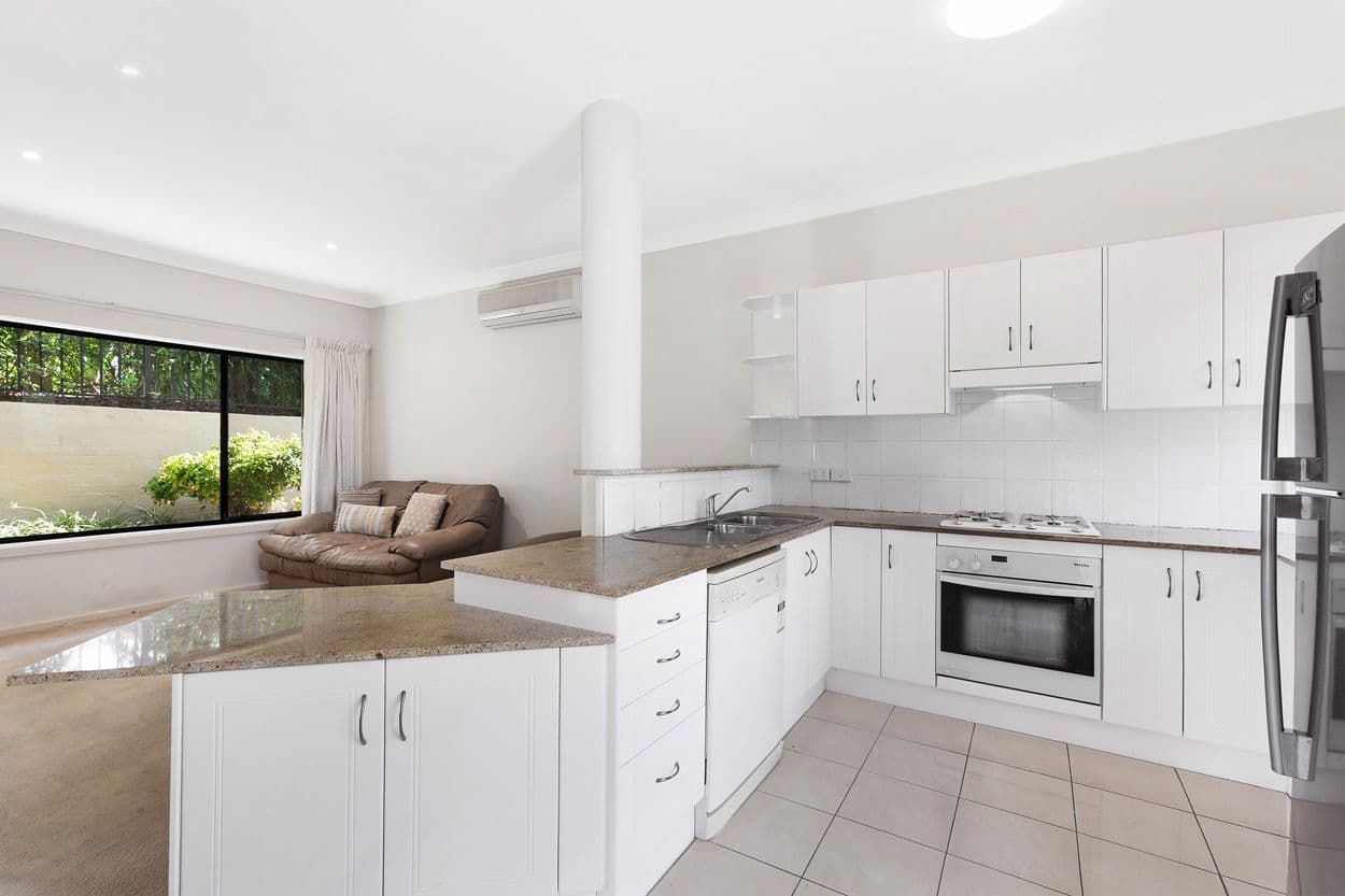 8 Collings Street, Wahroonga - Thumbnail 2