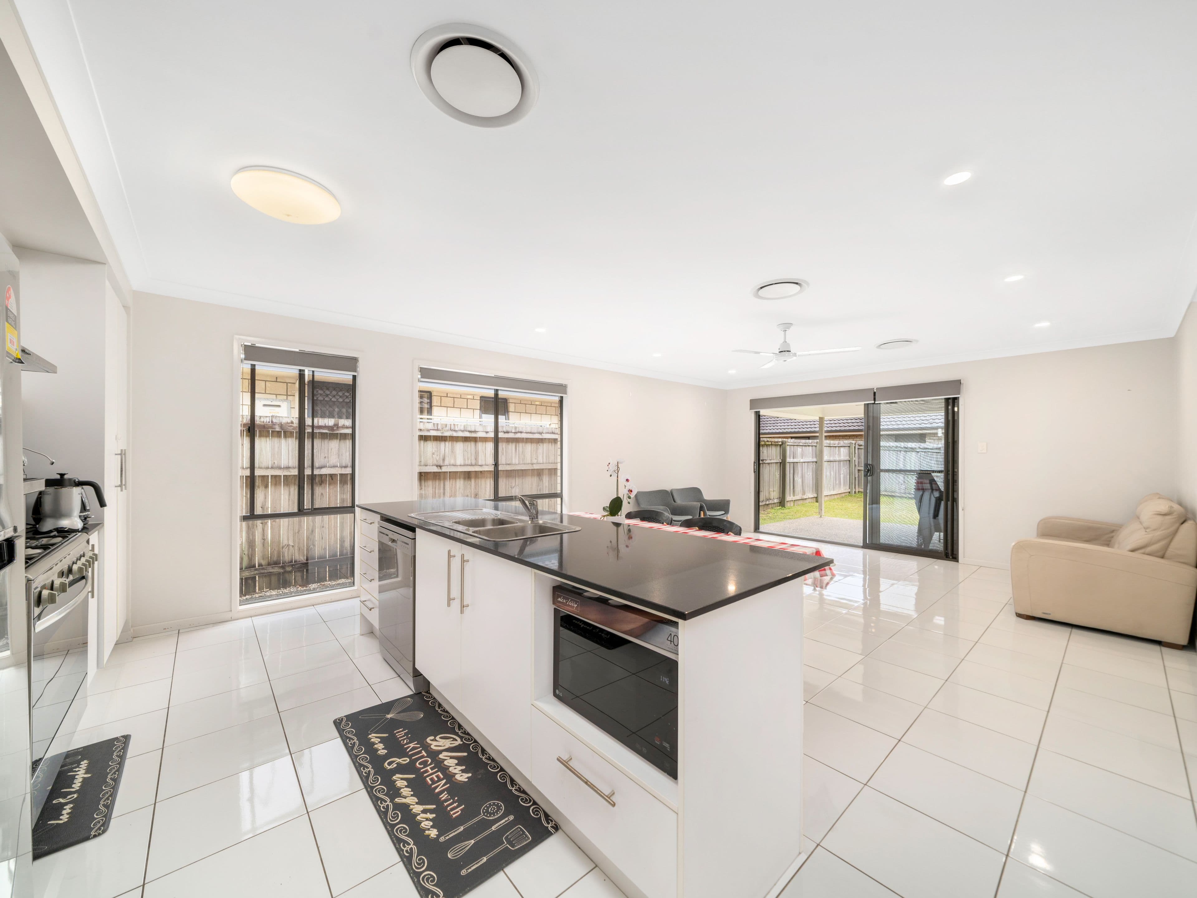 3 Bellenden Street, North Lakes QLD 4509, North Lakes - Thumbnail 2