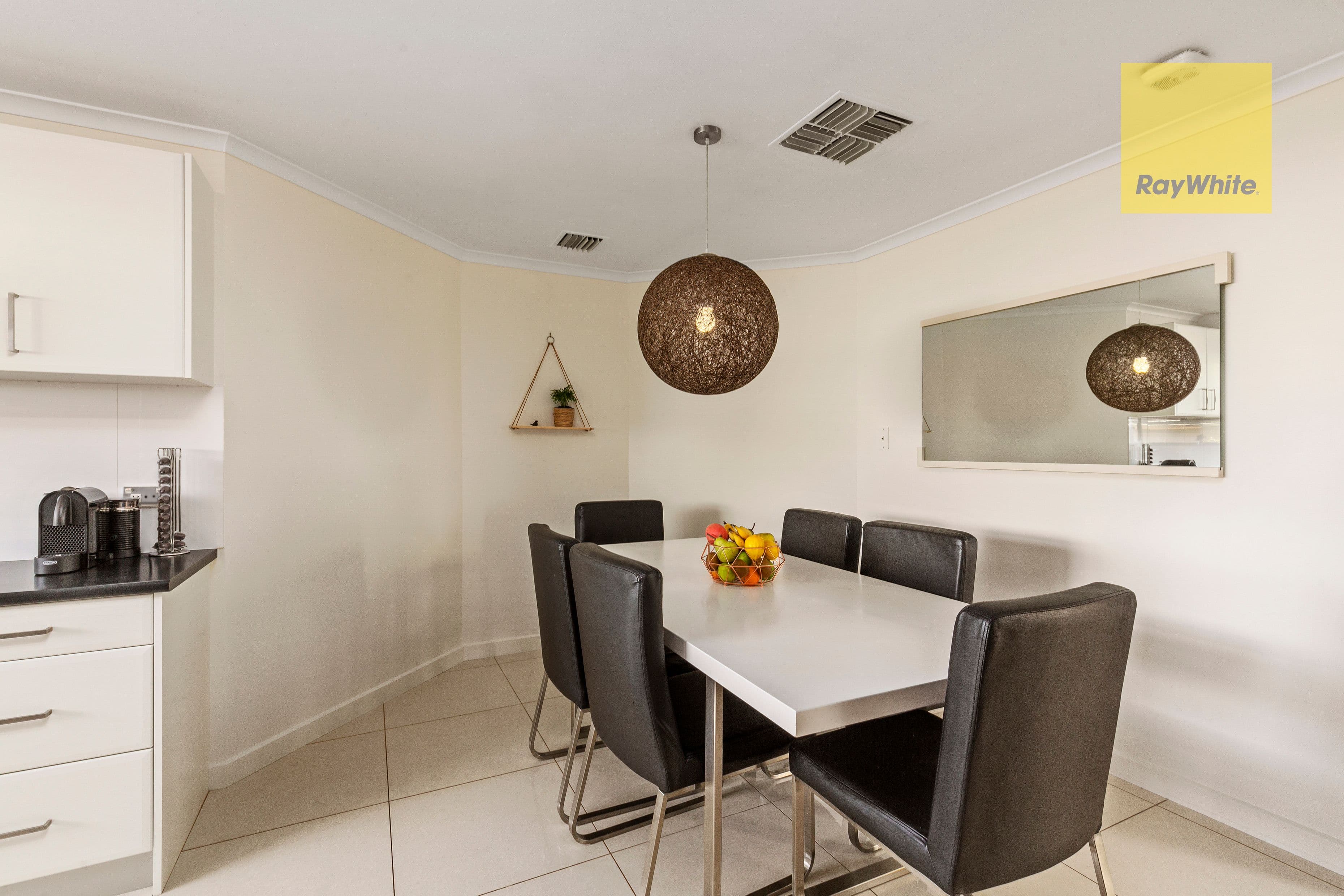 13 Alfonso Drive, Hallett Cove SA 5158, Hallett Cove - Thumbnail 8