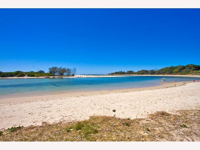 2 Young Street, HASTINGS POINT NSW 2489, Hastings Point - Thumbnail 3