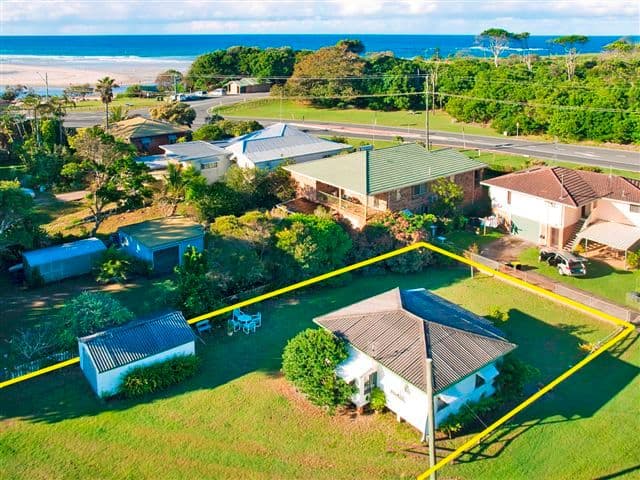 2 Young Street, HASTINGS POINT NSW 2489, Hastings Point - Thumbnail 4