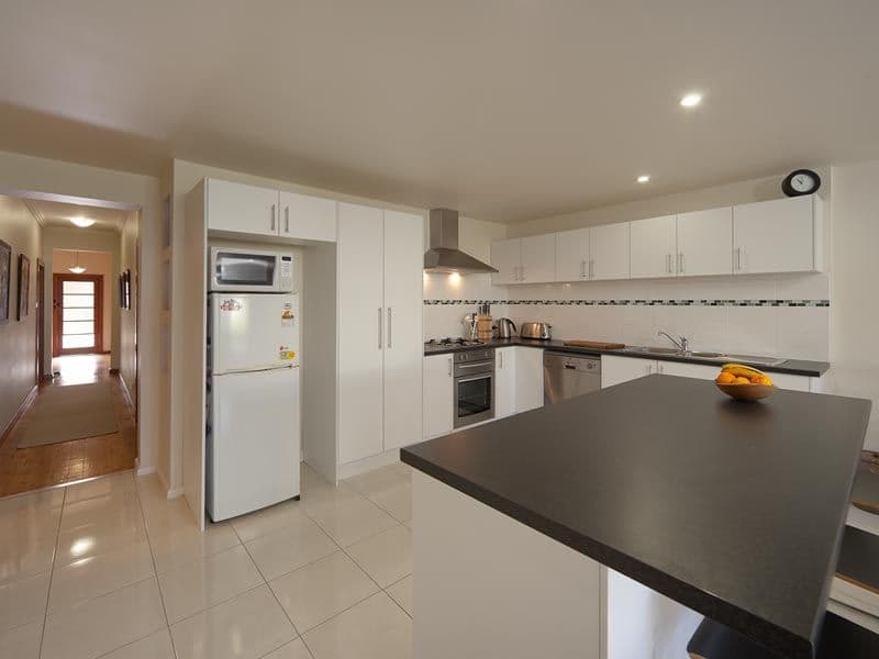 295 Mount Street, EAST ALBURY NSW 2640, East Albury - Thumbnail 3
