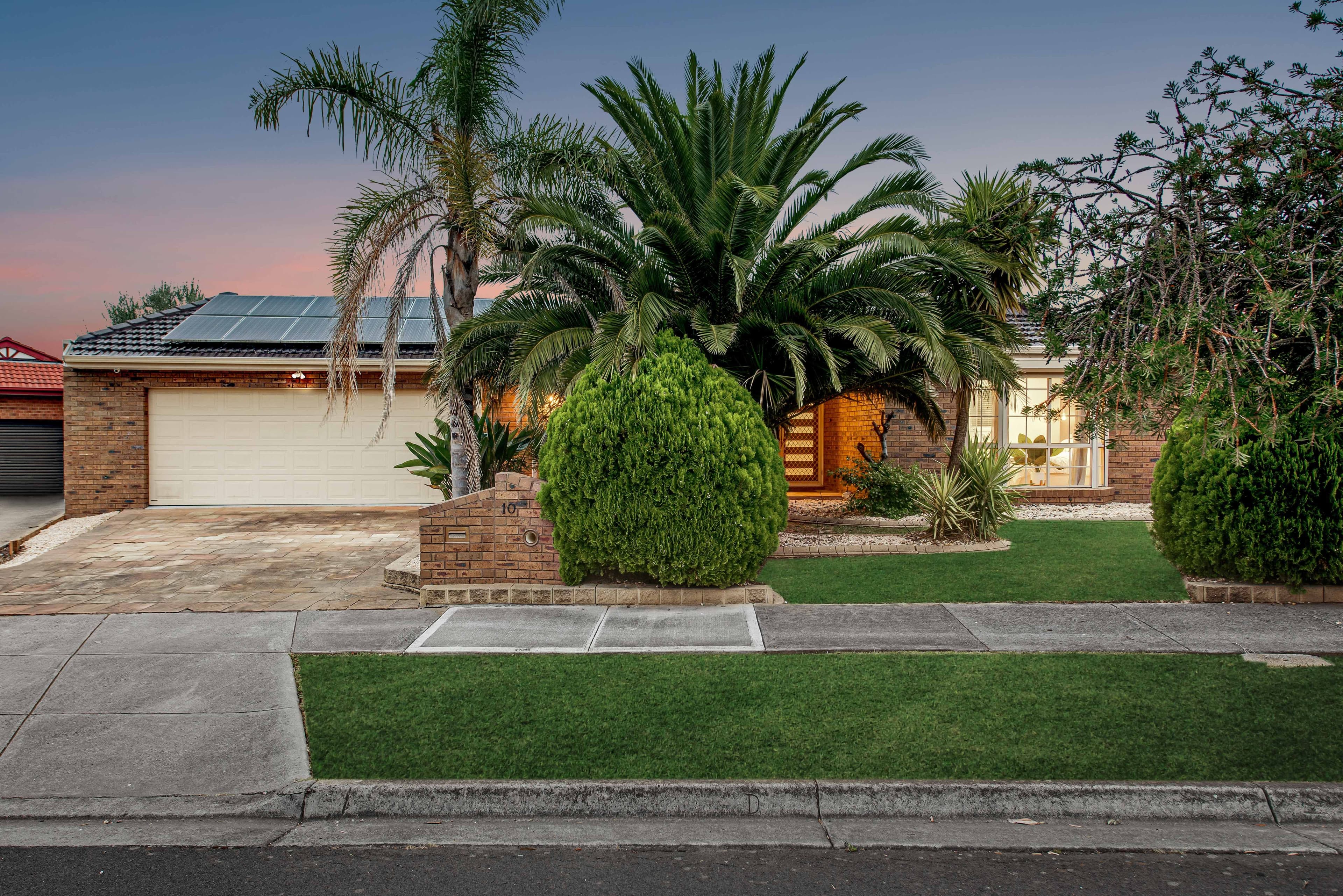 10 Glasson Court, Greenvale VIC 3059, Greenvale - Image 1