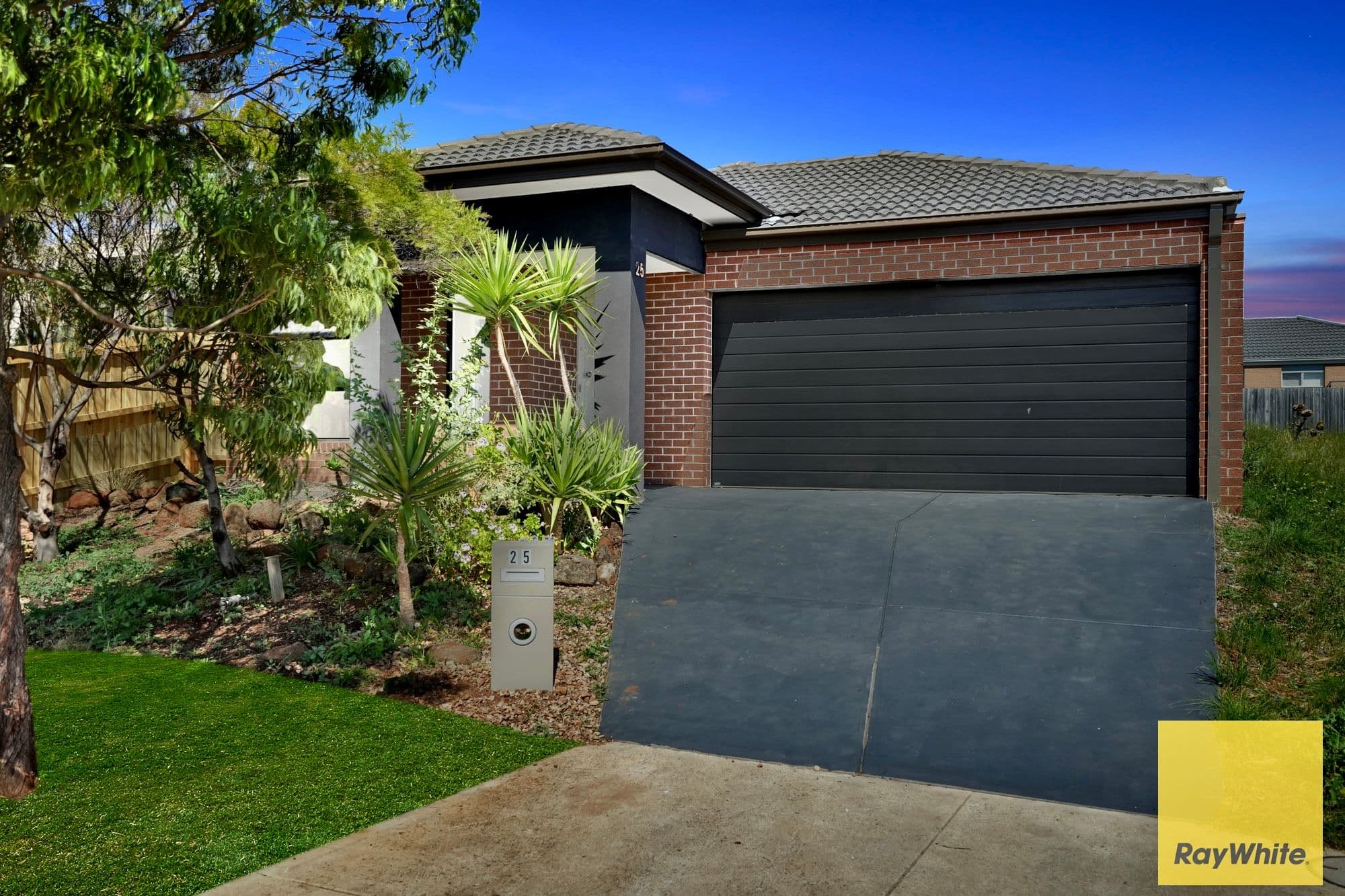 25 Gosse Crescent, Brookfield VIC 3338, Brookfield - Image 1