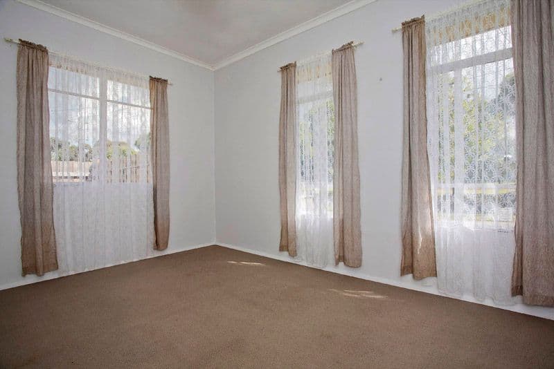 24 Bacchus Marsh Road, CORIO VIC 3214, Corio - Thumbnail 8