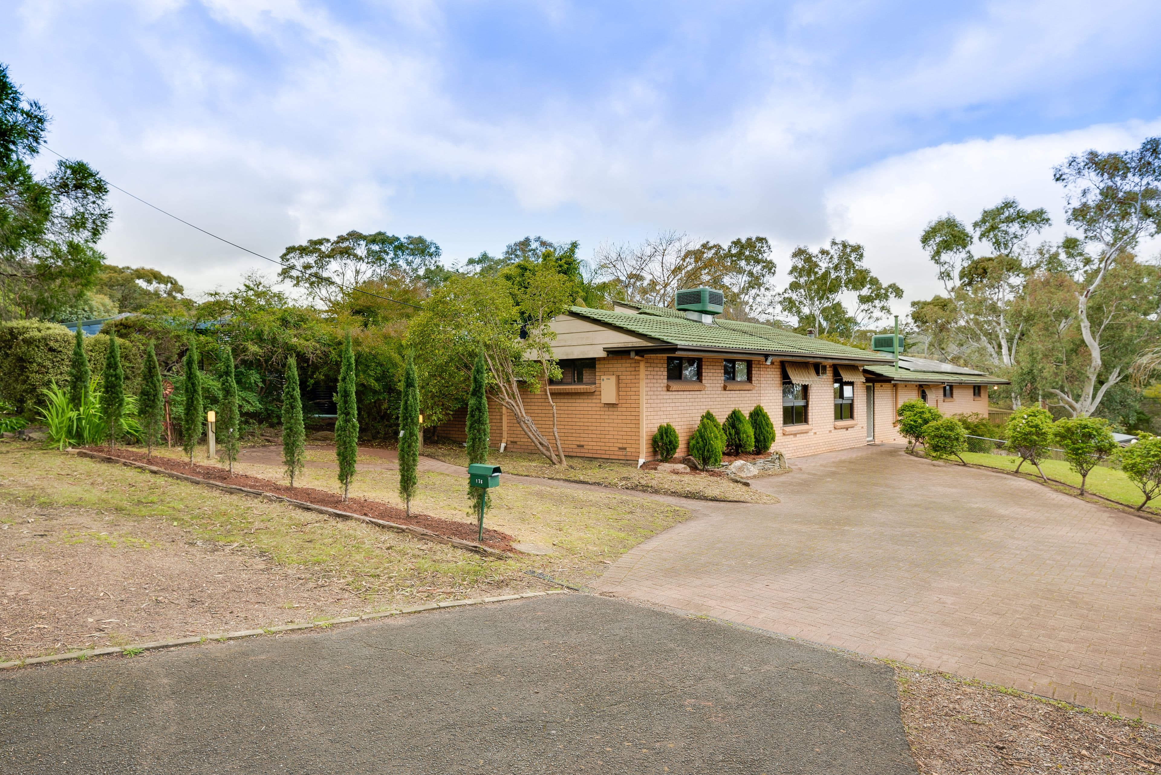 176 Upper Sturt Road, Hawthorndene SA 5051, Hawthorndene - Image 1