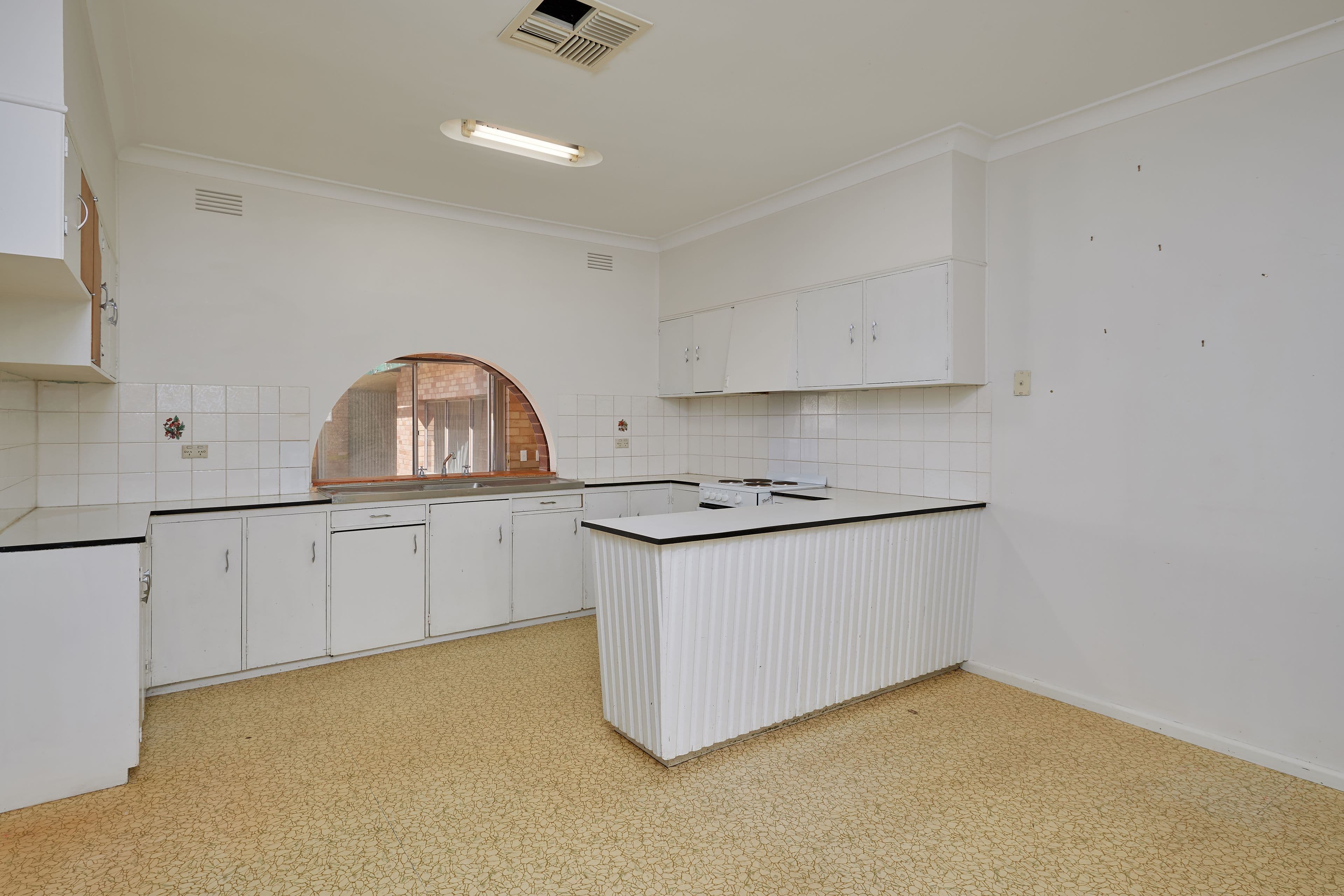 24 Anne Street, Tolland NSW 2650, Tolland - Thumbnail 2