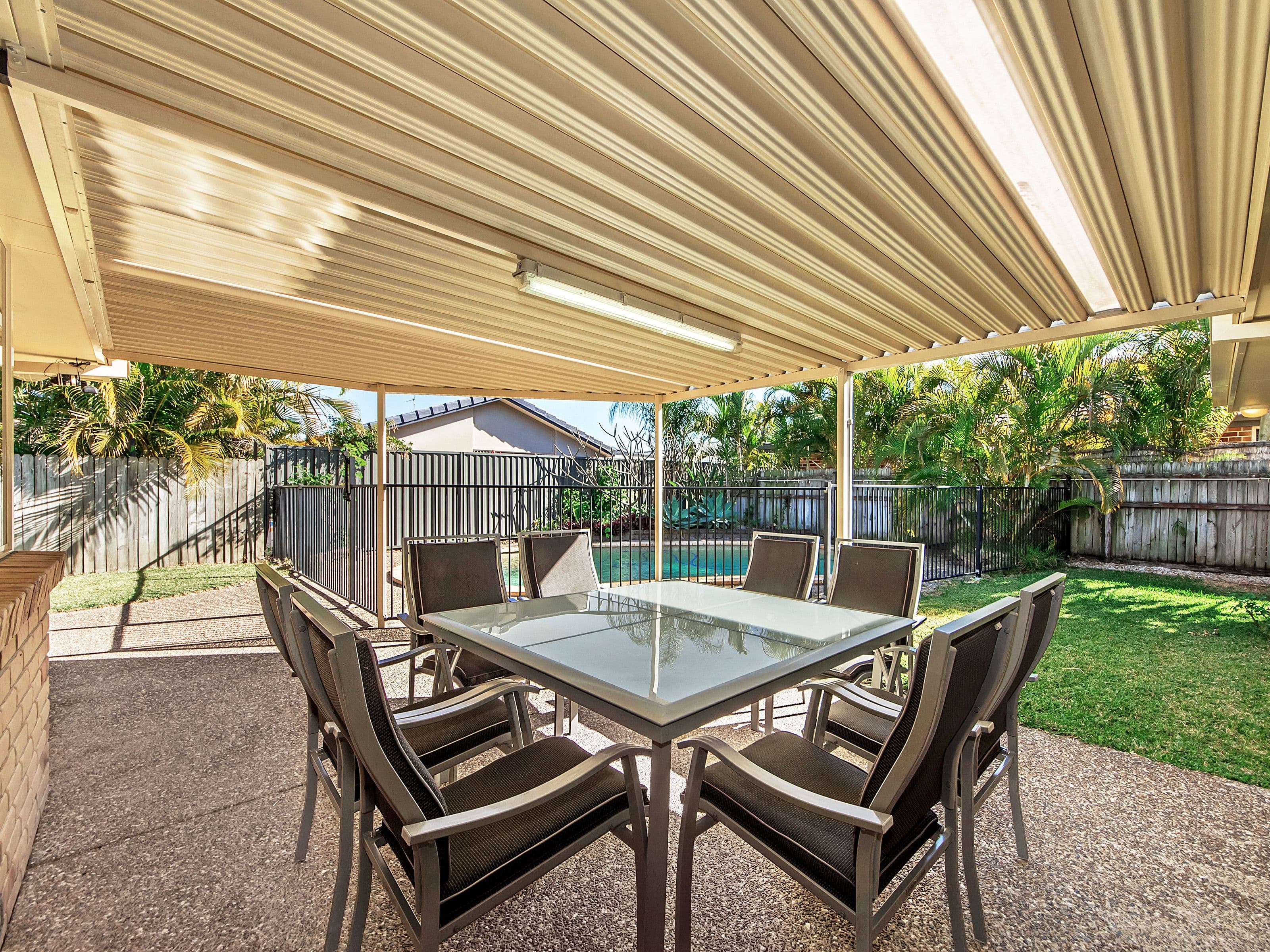 62 St Kevins Avenue, Benowa QLD 4217, Benowa - Thumbnail 2