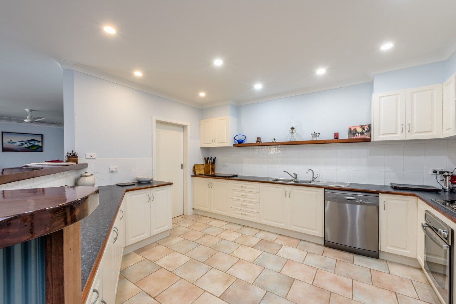 7 Coral Court, Port Denison WA 6525, Port Denison - Thumbnail 4