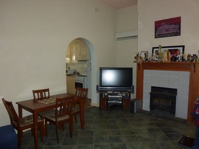  8 Beare Street, CLARE SA 5453, Clare - Thumbnail 3