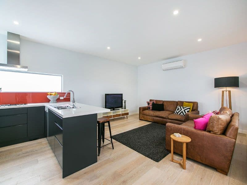 2 Maude Street, CHELTENHAM VIC 3192, Cheltenham - Thumbnail 5