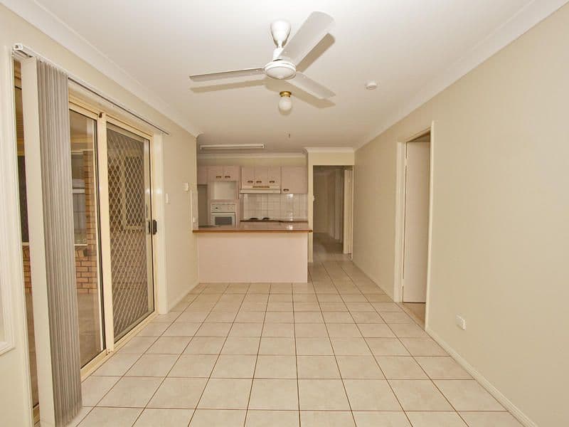 18 Allira Crescent, CARSELDINE QLD 4034, Carseldine - Thumbnail 4