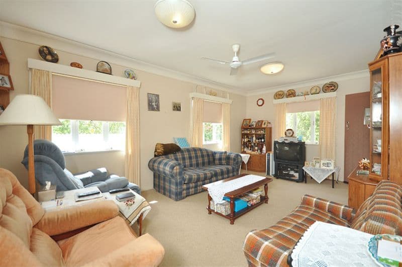 17  Carroll Street, BARDON QLD 4065, Bardon - Thumbnail 2