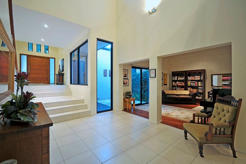 7 Lacerta Avenue, Robina QLD 4226, Robina - Thumbnail 2