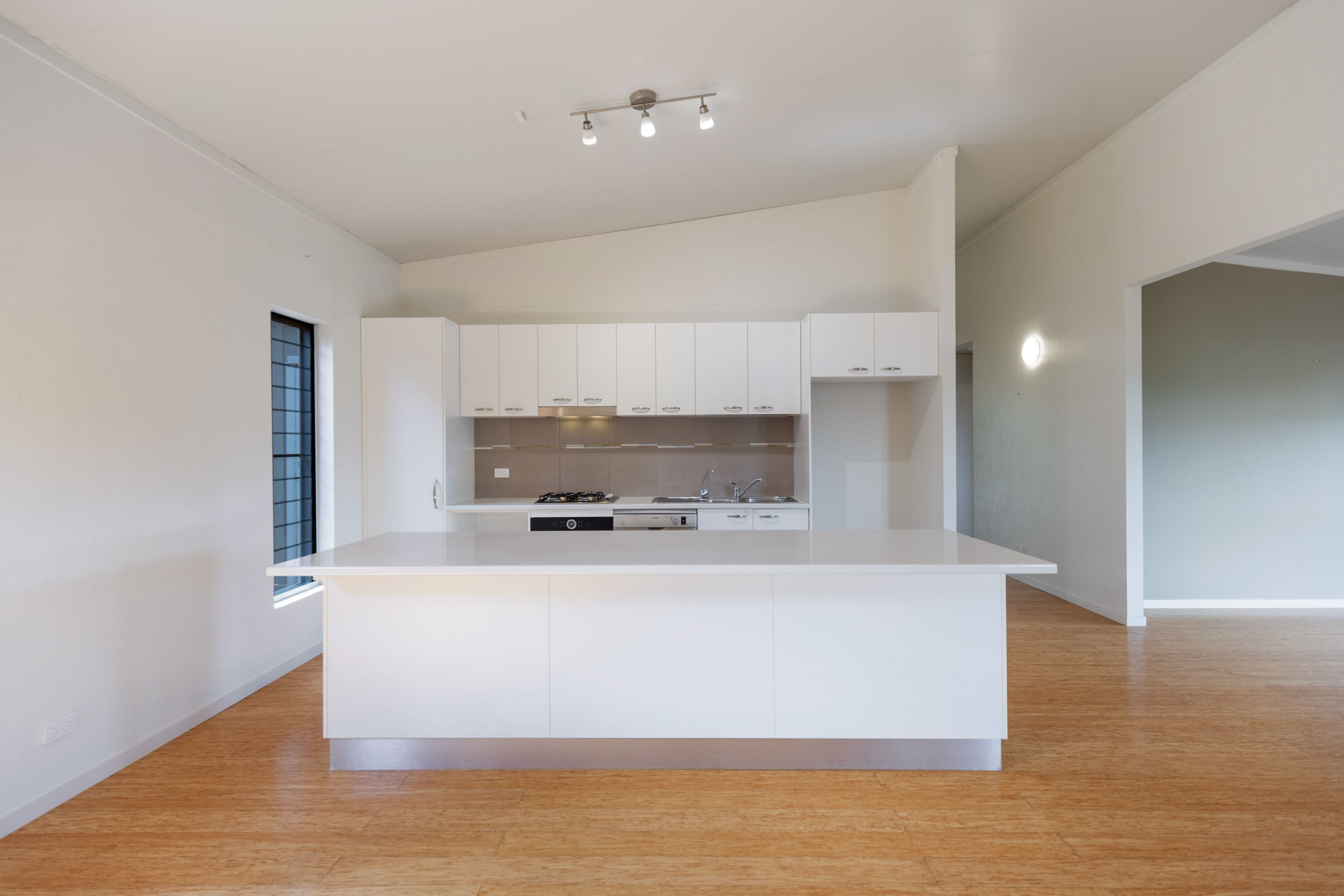 5 Piccabeen Place, Maleny QLD 4552, Maleny - Thumbnail 4
