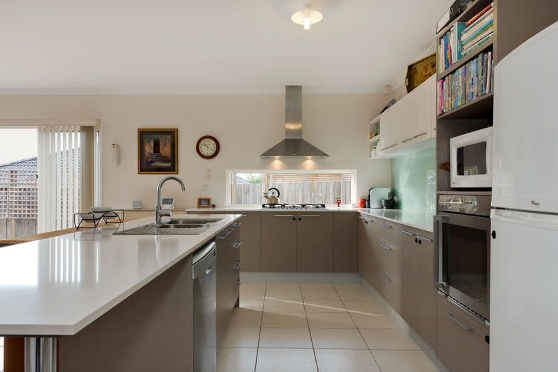 86 Waterview Drive, MERNDA VIC 3754, Mernda - Thumbnail 3