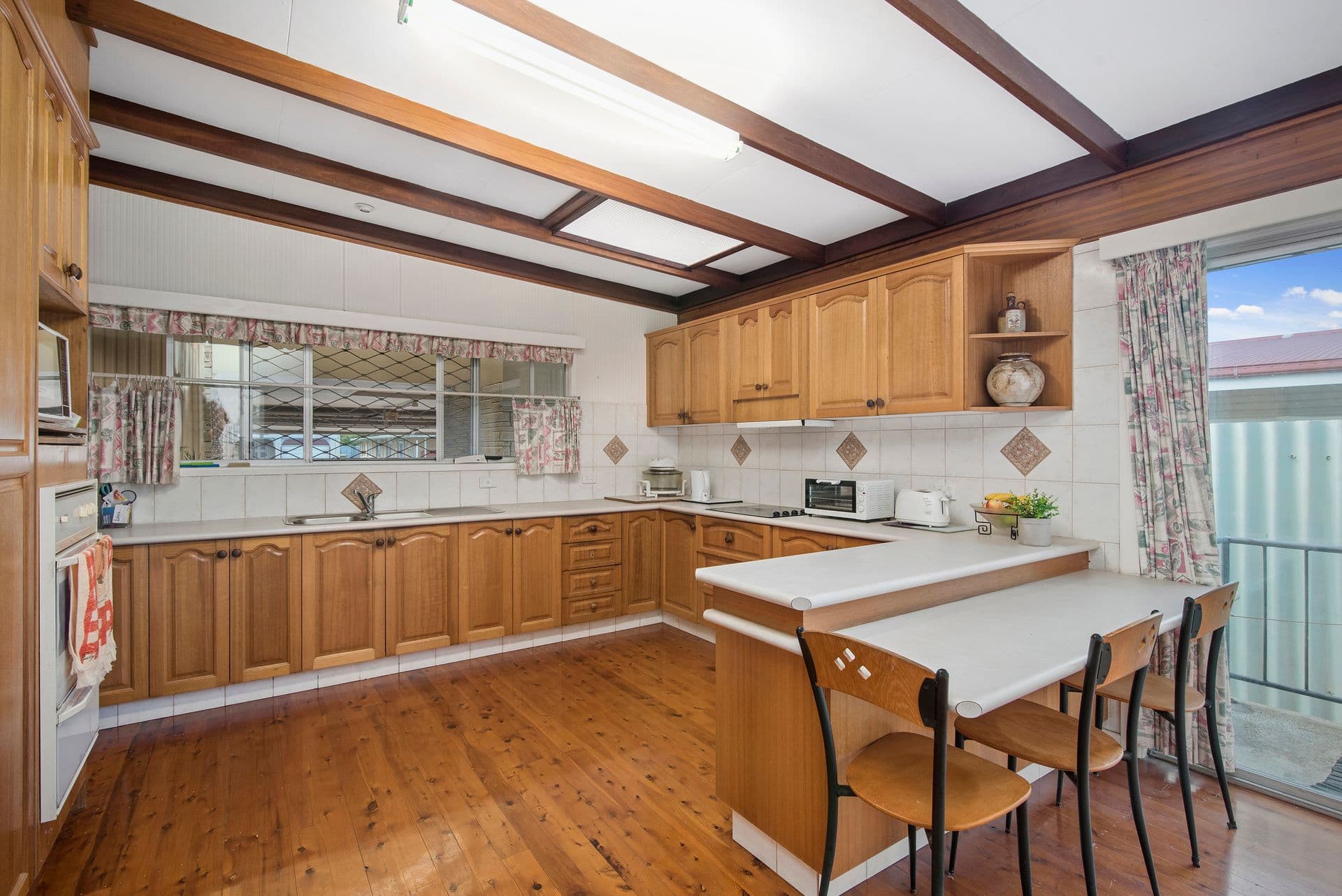 22 Molucca Avenue, Palm Beach QLD 4221, Palm Beach - Thumbnail 2