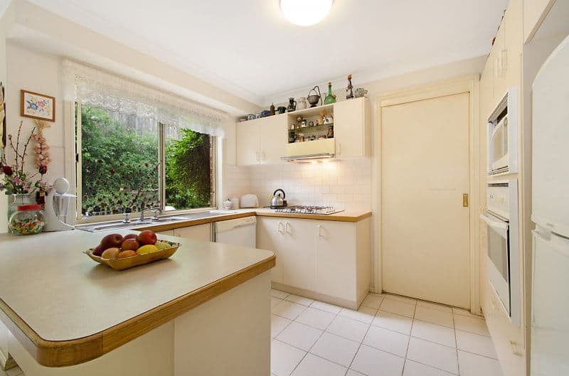 22 Brokenwood Place, CHERRYBROOK NSW 2126, Cherrybrook - Thumbnail 2