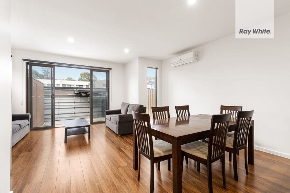 8 Stellar Place, Bundoora VIC 3083, Bundoora - Thumbnail 3