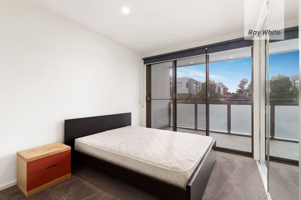 8 Stellar Place, Bundoora VIC 3083, Bundoora - Thumbnail 4