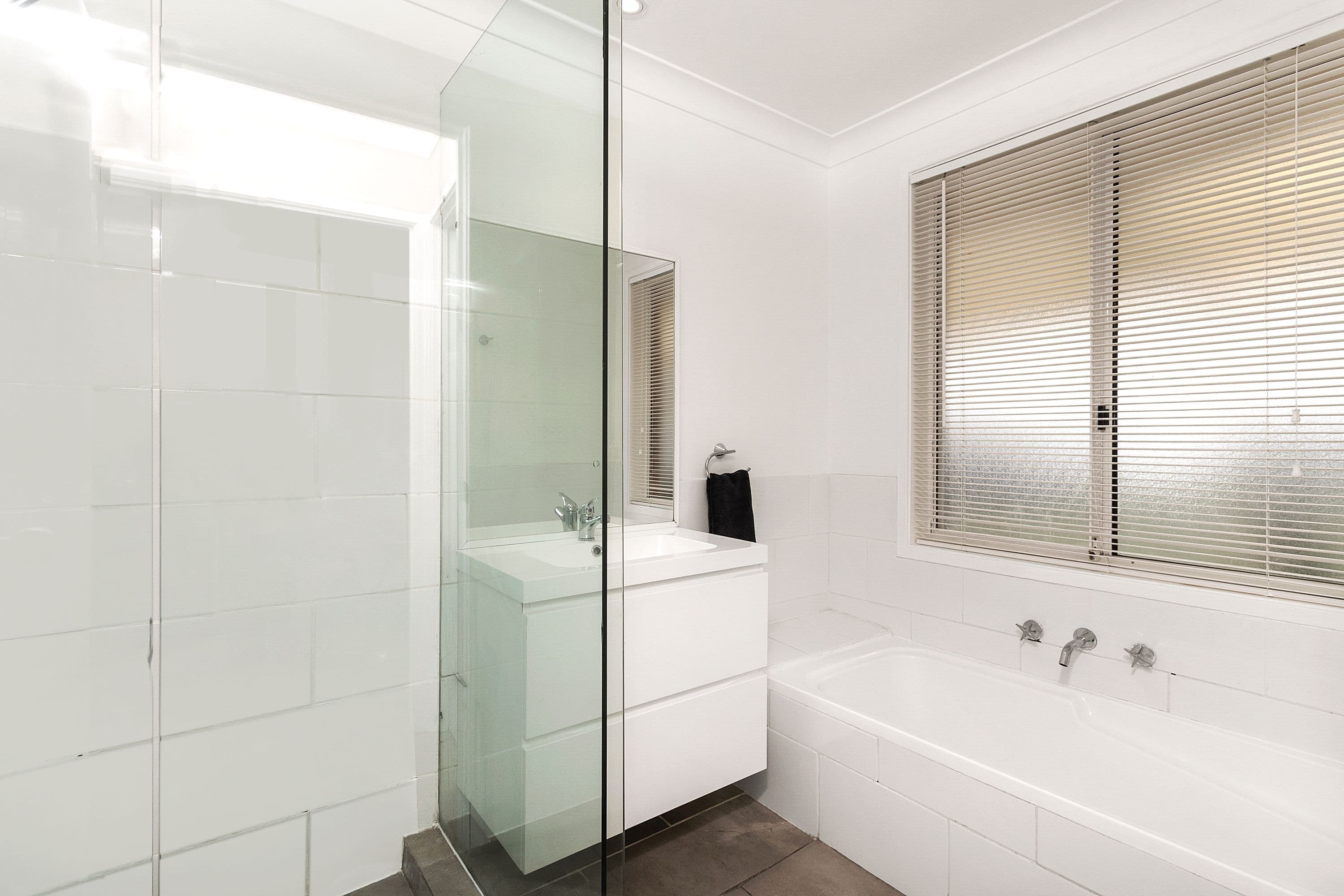 6A Philip Street, Cronulla NSW 2230, Cronulla - Thumbnail 2