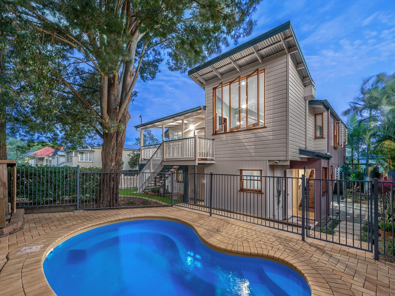 19 Mearns Street, Fairfield QLD 4103, Fairfield - Thumbnail 2