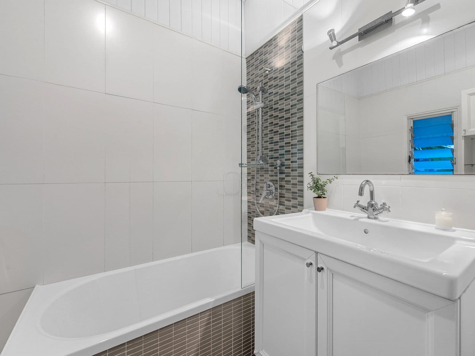 19 Mearns Street, Fairfield QLD 4103, Fairfield - Thumbnail 7