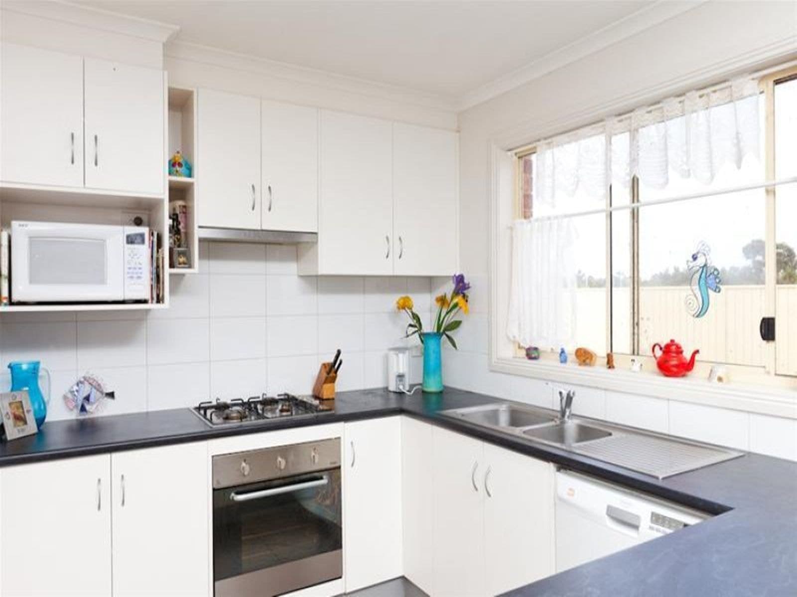 11 Lisa Court, Mildura - Thumbnail 2