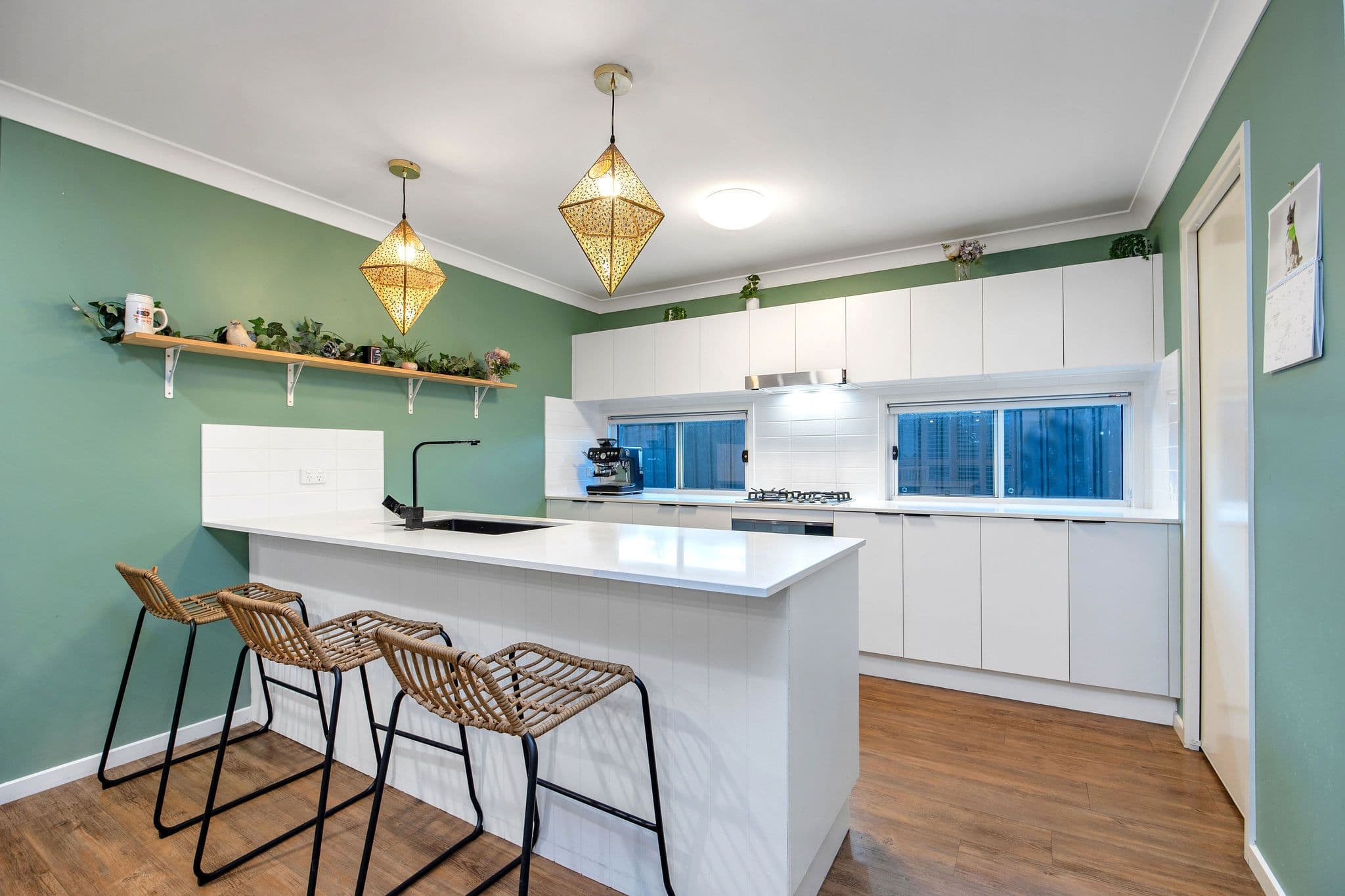 31 Pelican Parade, Jacobs Well QLD 4208, Jacobs Well - Thumbnail 5