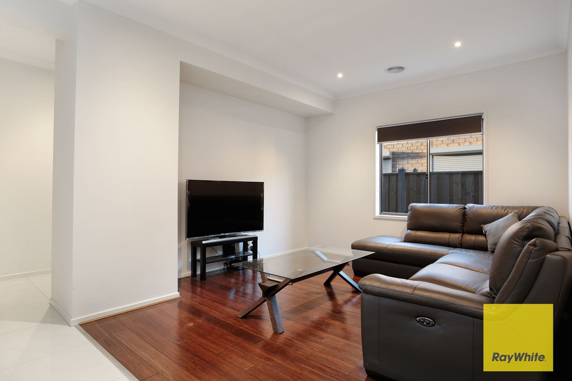 28 Durlston Street, POINT COOK VIC 3030, Point Cook - Thumbnail 8