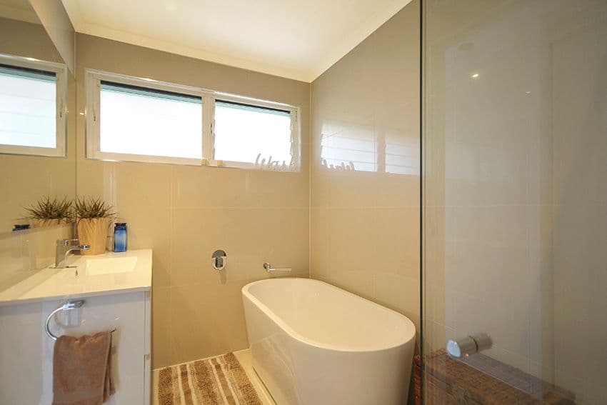 49 Allambi Avenue, Broadbeach Waters QLD 4218, Broadbeach Waters - Thumbnail 5