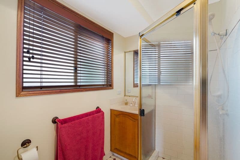 1 Daisy Court, Middle Ridge QLD 4350, Middle Ridge - Thumbnail 7