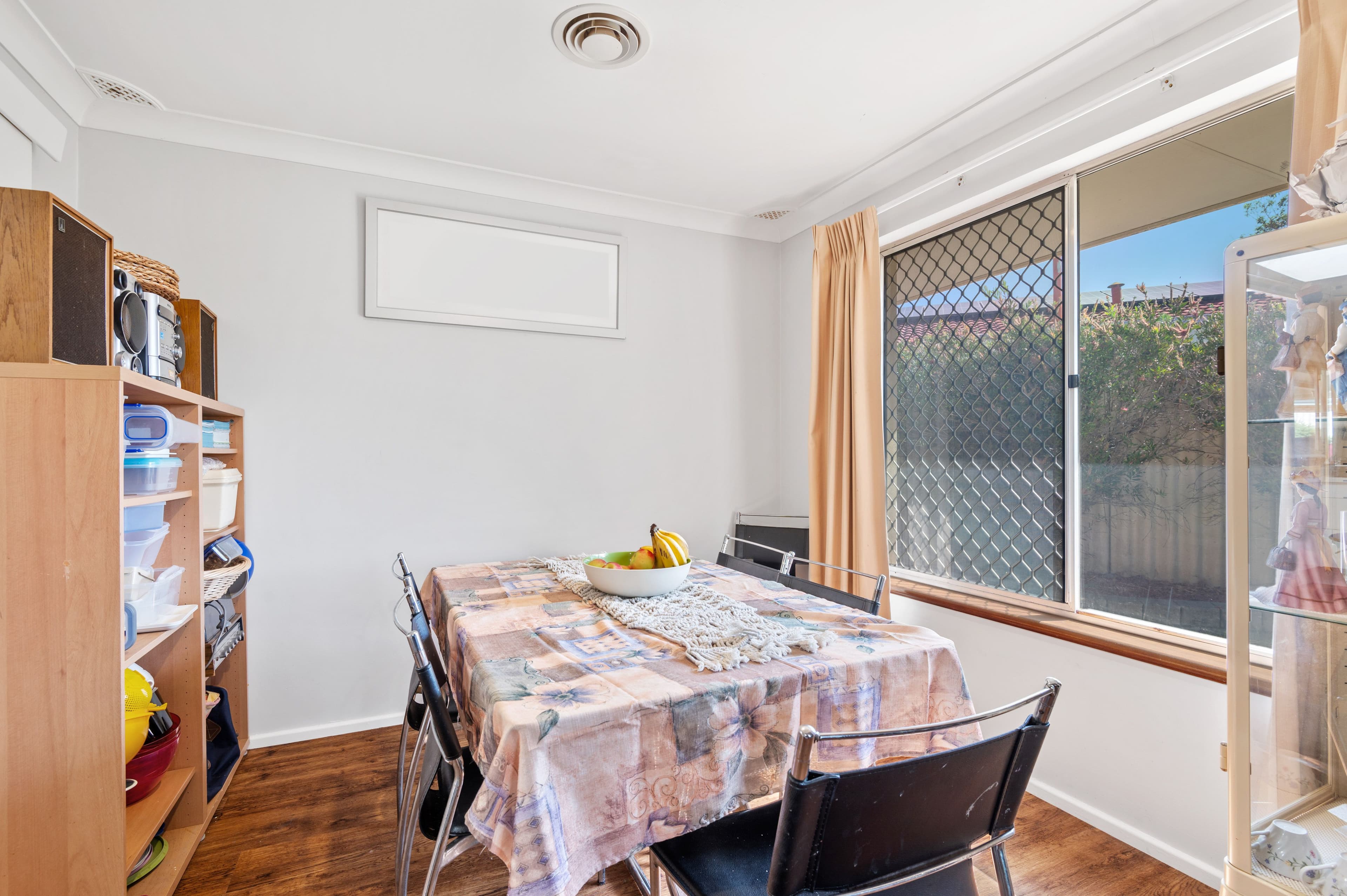 27 McLeish Place, Thornlie WA 6108, Thornlie - Thumbnail 3