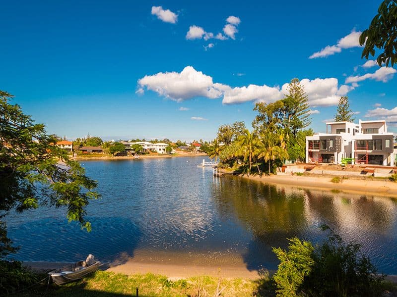3 Vevey Street, Mermaid Waters QLD 4218, Mermaid Waters - Thumbnail 7
