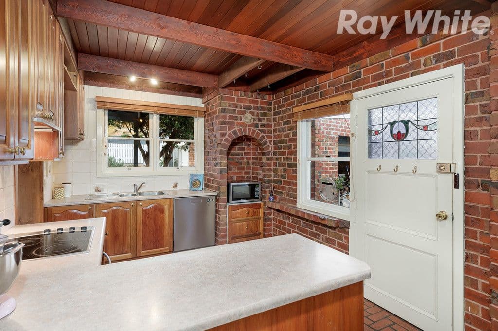49 Moreton Crescent, BUNDOORA VIC 3083, Bundoora - Thumbnail 5