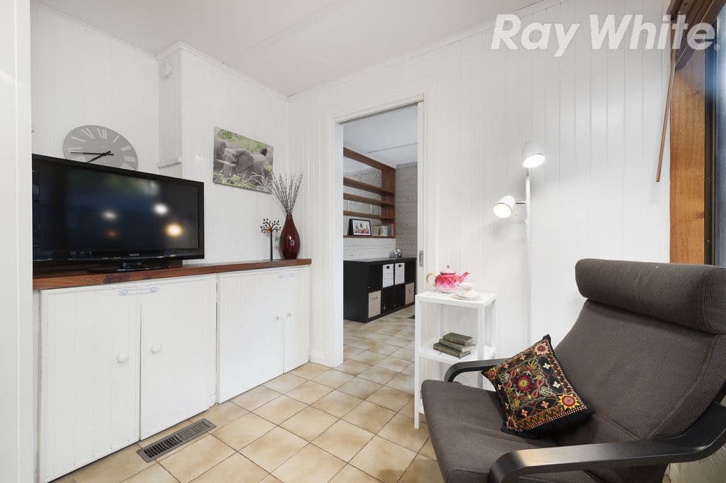 49 Moreton Crescent, BUNDOORA VIC 3083, Bundoora - Thumbnail 7