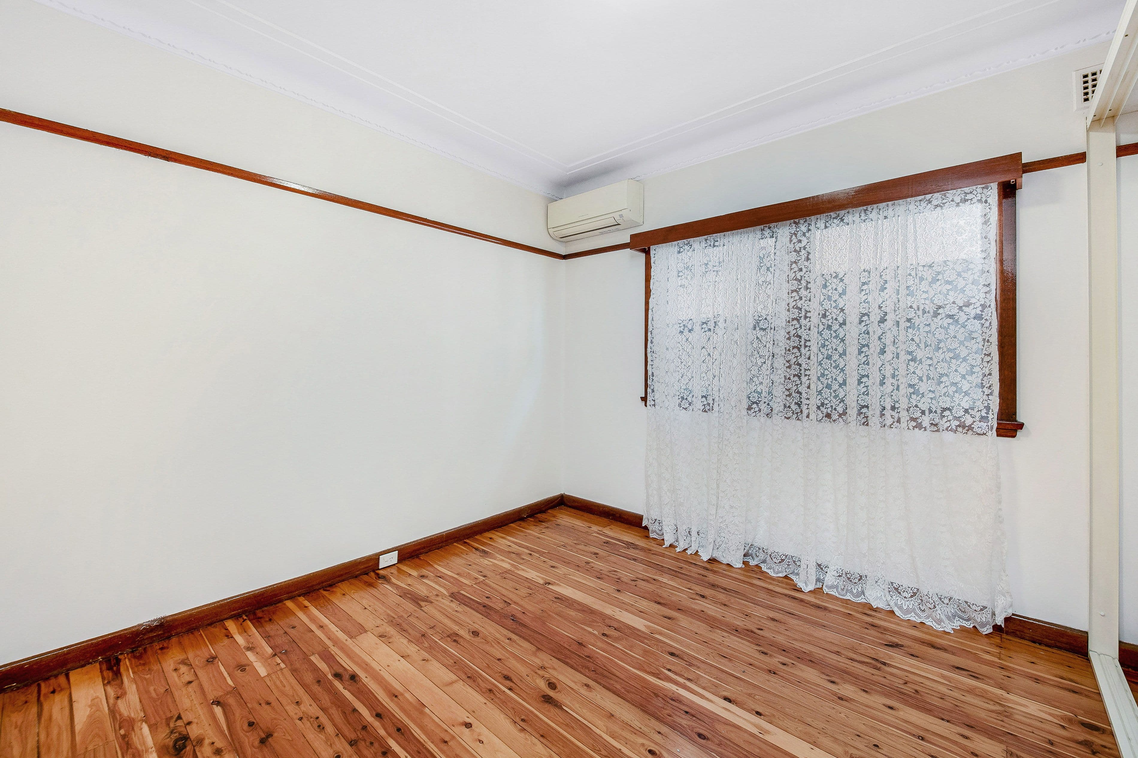 30 Wyatt Avenue, Regents Park NSW 2143, Regents Park - Thumbnail 7