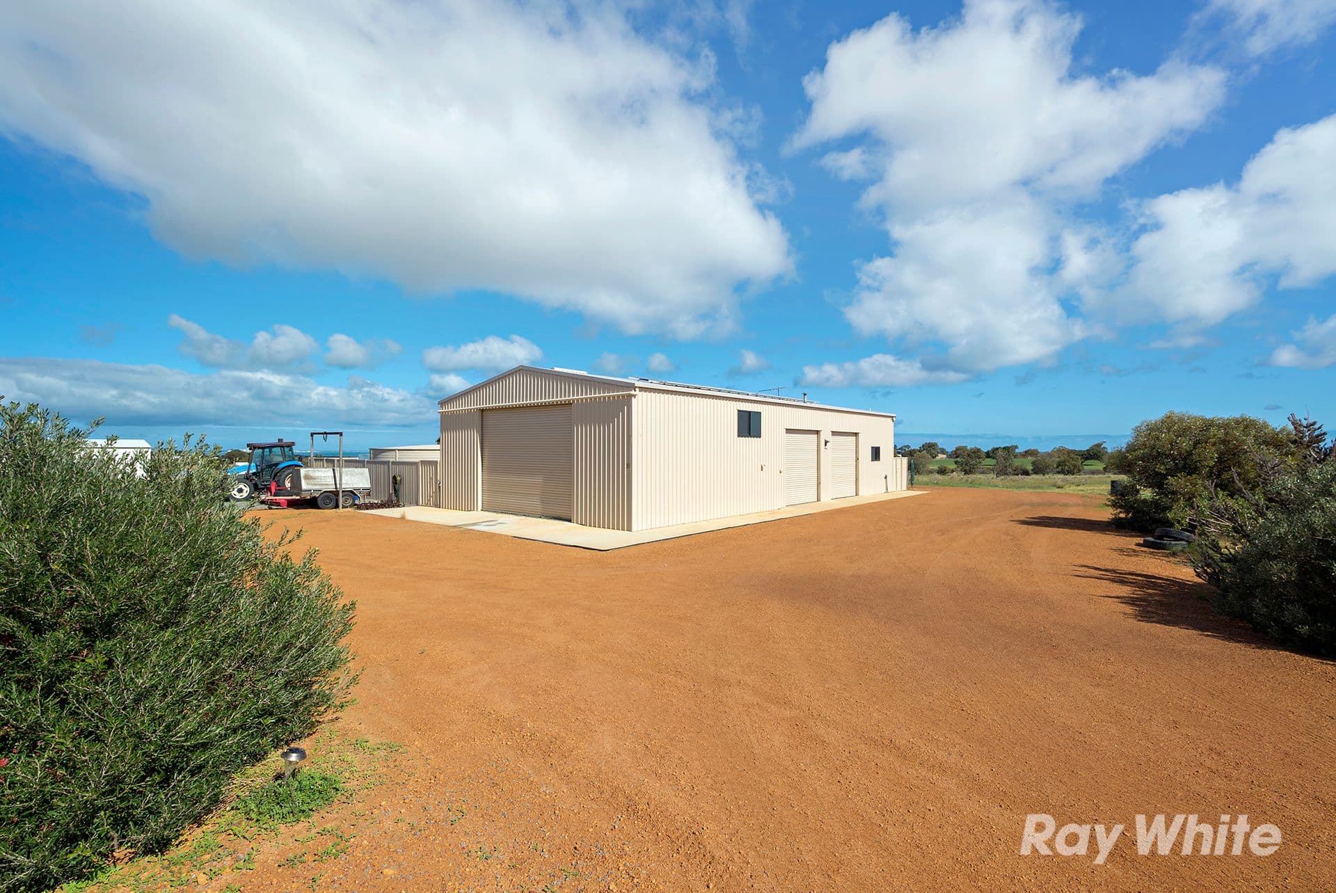 131 Parmelia Boulevard, White Peak WA 6532, White Peak - Thumbnail 2