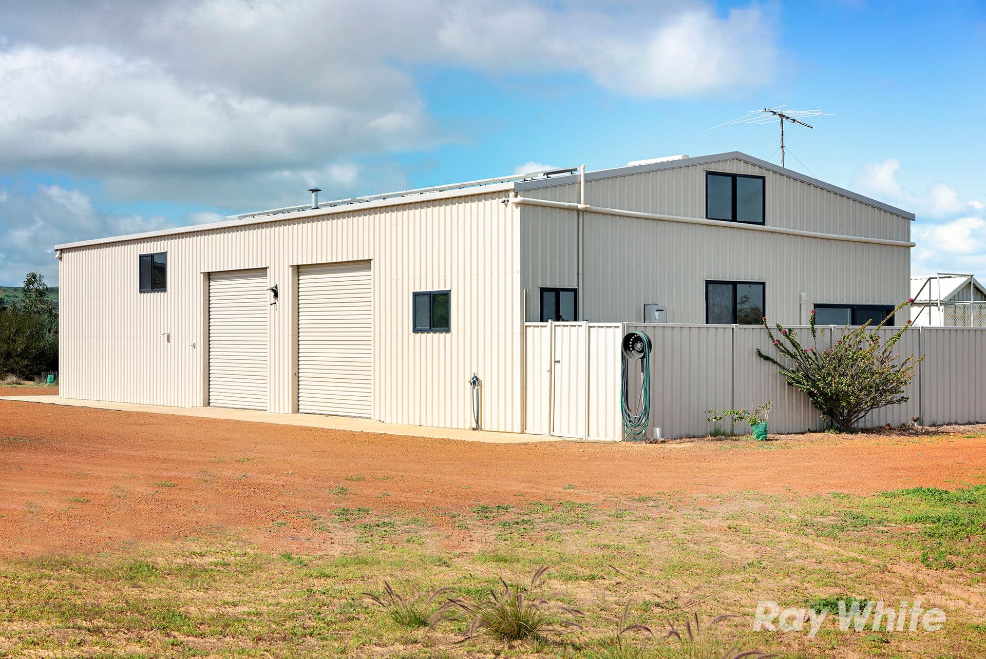 131 Parmelia Boulevard, White Peak WA 6532, White Peak - Thumbnail 3