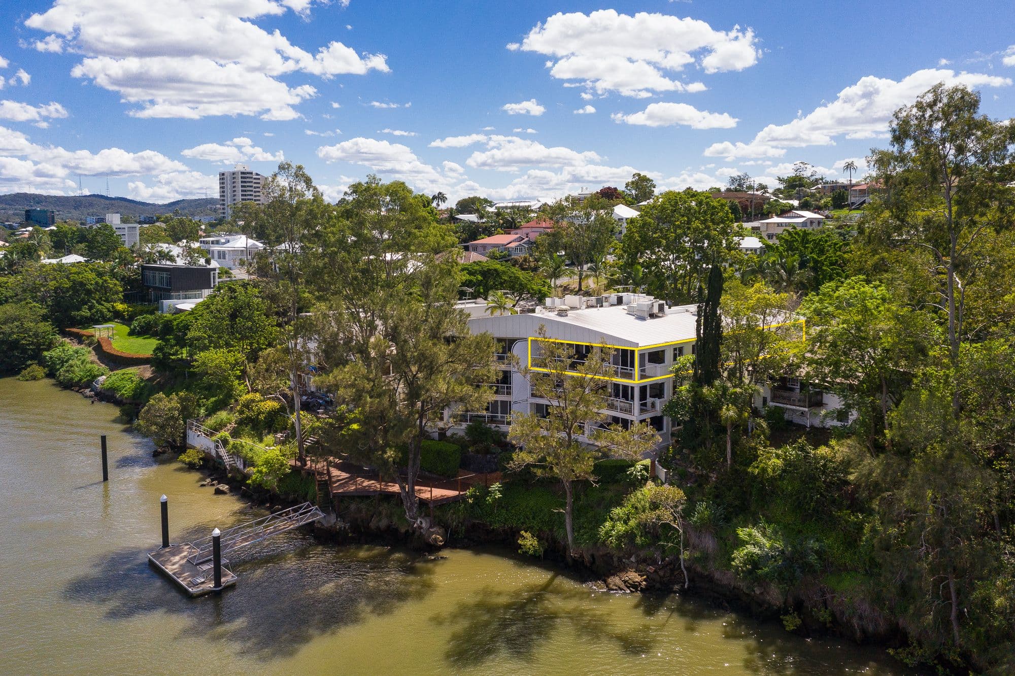 9 Dudley Street, Highgate Hill QLD 4101, Highgate Hill - Thumbnail 3
