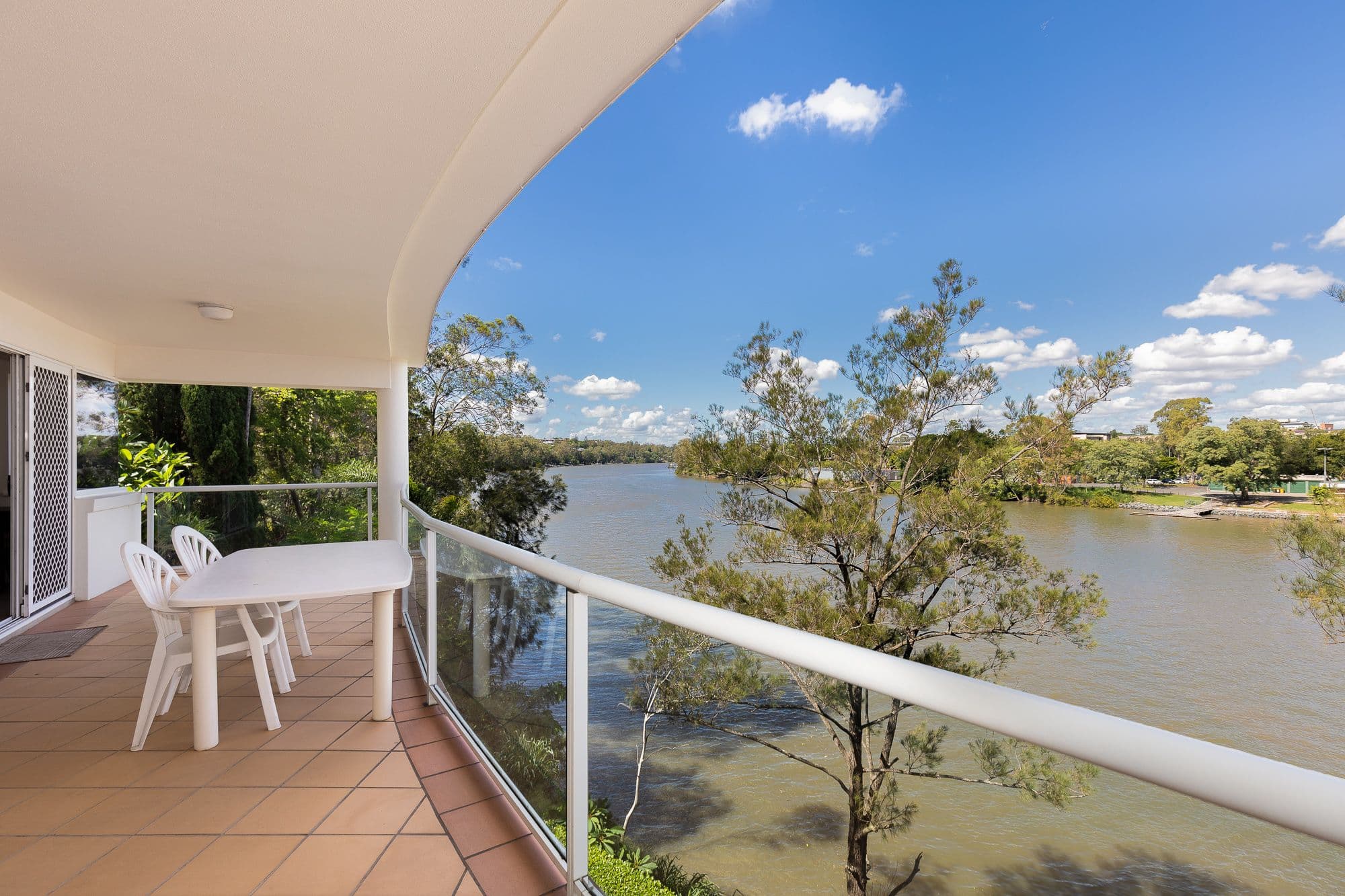 9 Dudley Street, Highgate Hill QLD 4101, Highgate Hill - Thumbnail 4