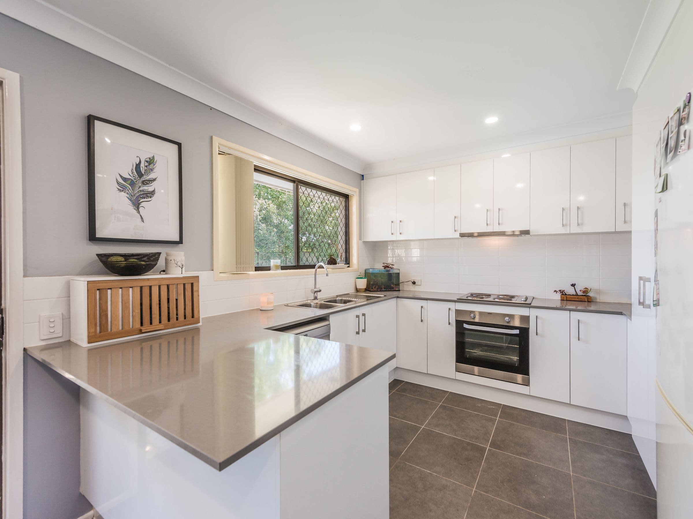 6 Baradine Street, Mount Warren Park QLD 4207, Mount Warren Park - Thumbnail 6