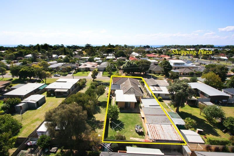5 Braidwood Avenue, ROSEBUD VIC 3939, Rosebud - Thumbnail 2
