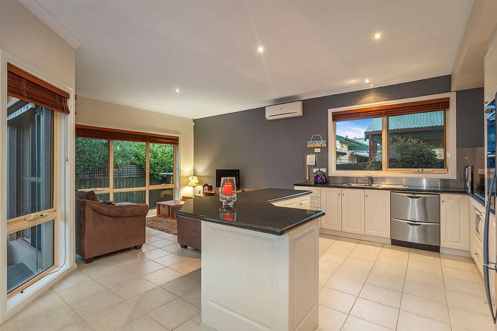 5 James Street, TEMPLESTOWE LOWER VIC 3107, Templestowe Lower - Thumbnail 3