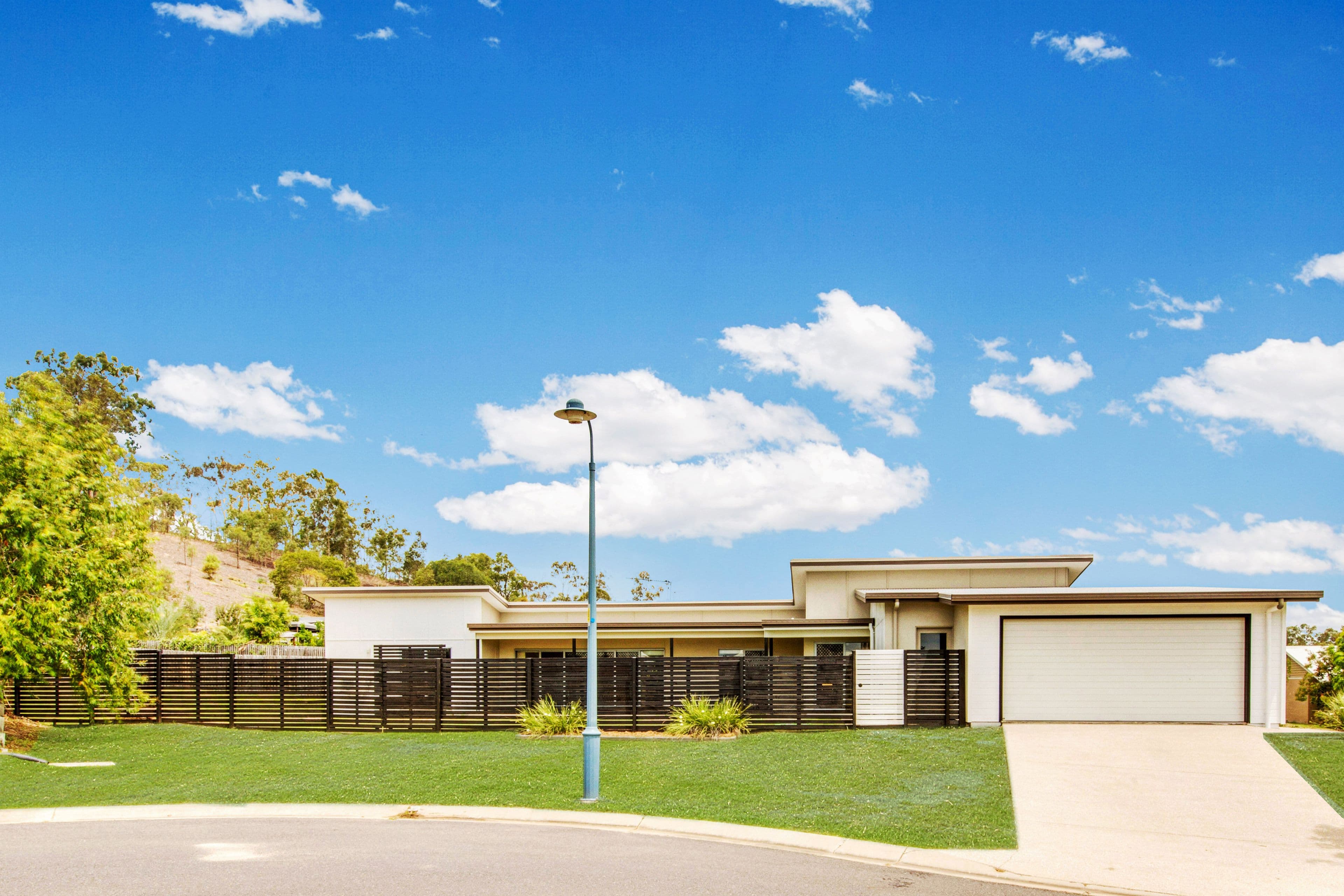 2 Eccles Close, Kirkwood QLD 4680, Kirkwood - Image 1