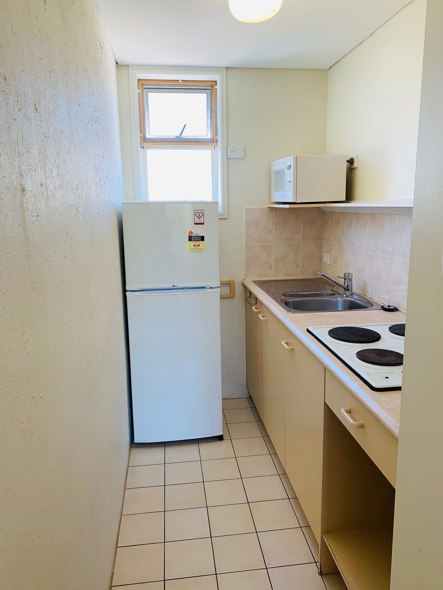 1 Pinnaroo Street, Hope Island QLD 4212, Hope Island - Thumbnail 3