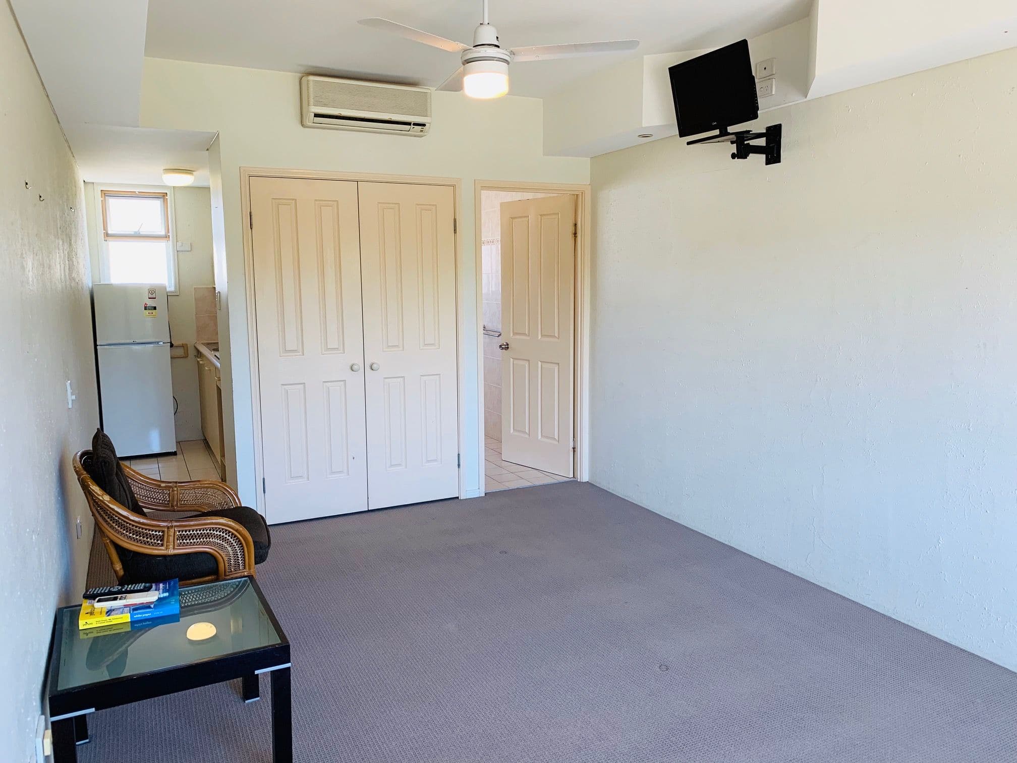 1 Pinnaroo Street, Hope Island QLD 4212, Hope Island - Thumbnail 4