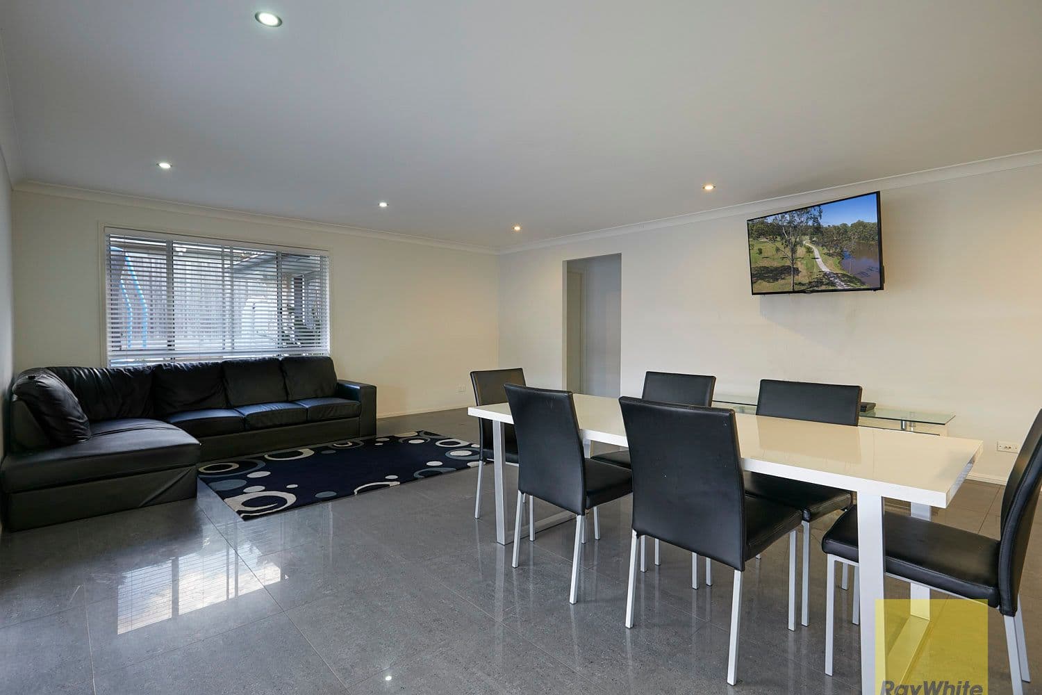 48 Duntroon Drive, ROKEBY TAS 7019, Rokeby - Thumbnail 2
